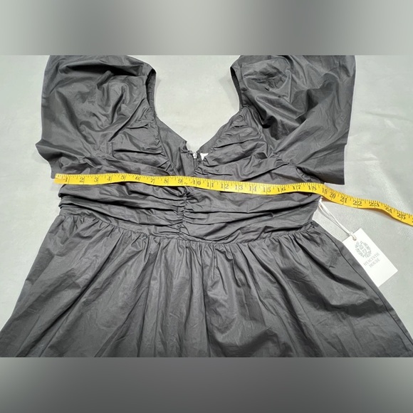 Tuckernuck Hyacinth House Black Margaux Flutter V Neck Peplum Blouse XL - Picture 8 of 9